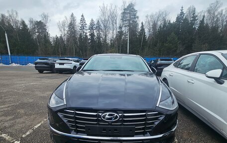 Hyundai Sonata VIII, 2023 год, 3 850 000 рублей, 2 фотография