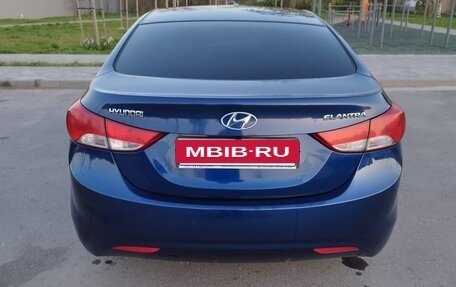 Hyundai Elantra V, 2011 год, 910 000 рублей, 5 фотография