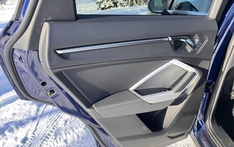 Audi Q3, 2023 год, 2 300 000 рублей, 15 фотография