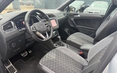 Volkswagen Tiguan II, 2023 год, 2 380 000 рублей, 7 фотография
