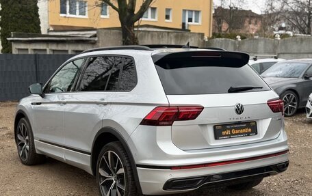 Volkswagen Tiguan II, 2023 год, 2 380 000 рублей, 4 фотография