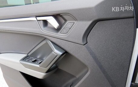 Audi Q3 Sportback, 2022 год, 2 530 000 рублей, 10 фотография