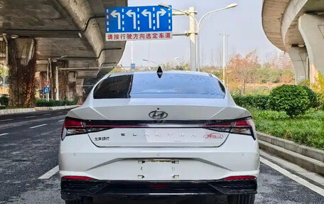 Hyundai Elantra, 2023 год, 1 220 888 рублей, 5 фотография