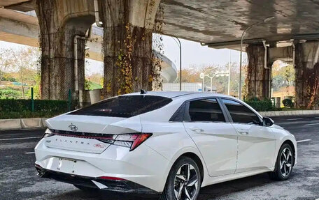 Hyundai Elantra, 2023 год, 1 220 888 рублей, 4 фотография