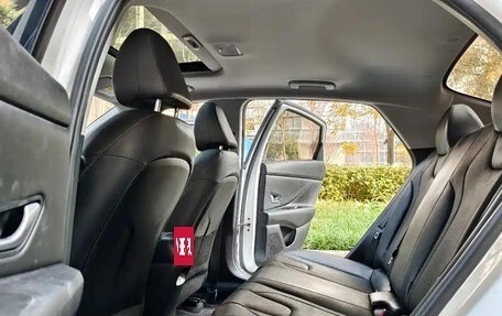 Hyundai Elantra, 2023 год, 1 220 888 рублей, 10 фотография