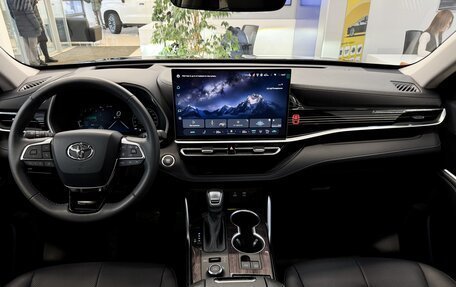 Toyota Highlander, 2026 год, 5 550 000 рублей, 17 фотография
