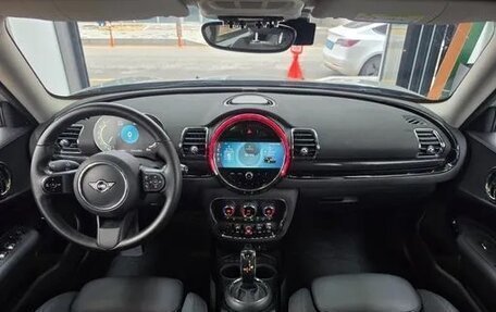 MINI Clubman, 2022 год, 1 629 000 рублей, 7 фотография