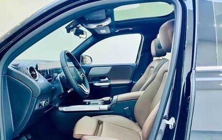Mercedes-Benz GLB, 2022 год, 2 230 000 рублей, 6 фотография
