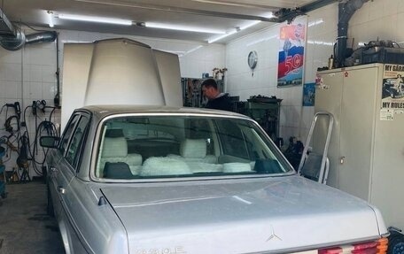 Mercedes-Benz W123, 1983 год, 100 000 рублей, 2 фотография