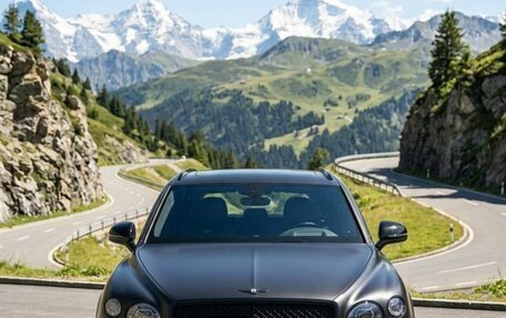 Bentley Bentayga I, 2025 год, 45 490 000 рублей, 1 фотография