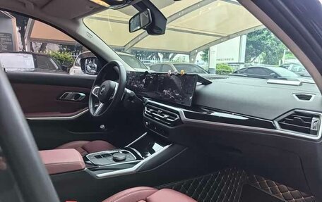 BMW 3 серия, 2023 год, 3 210 000 рублей, 10 фотография