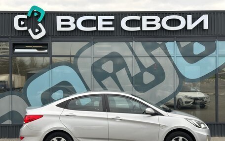 Hyundai Solaris II рестайлинг, 2012 год, 860 000 рублей, 8 фотография