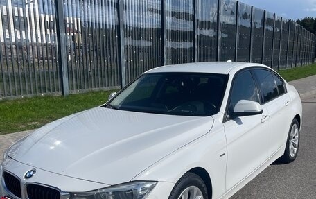 BMW 3 серия, 2016 год, 1 900 000 рублей, 9 фотография