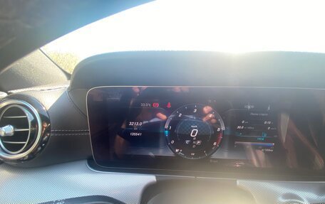 Mercedes-Benz E-Класс, 2017 год, 2 990 000 рублей, 2 фотография