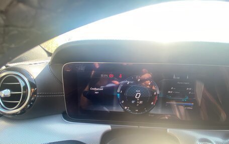 Mercedes-Benz E-Класс, 2017 год, 2 990 000 рублей, 4 фотография