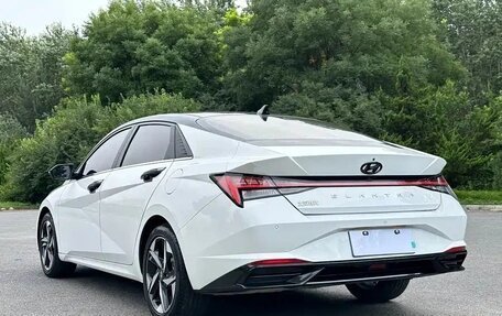 Hyundai Elantra, 2023 год, 1 685 000 рублей, 4 фотография