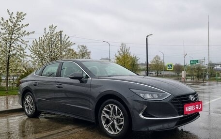 Hyundai Sonata VIII, 2021 год, 2 300 000 рублей, 4 фотография