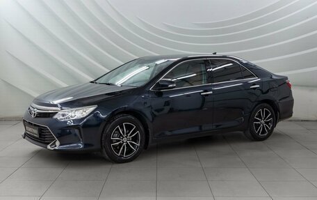 Toyota Camry, 2017 год, 2 385 000 рублей, 3 фотография