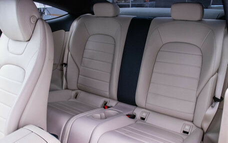Mercedes-Benz C-Класс, 2019 год, 3 598 000 рублей, 11 фотография