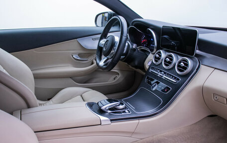 Mercedes-Benz C-Класс, 2019 год, 3 598 000 рублей, 10 фотография