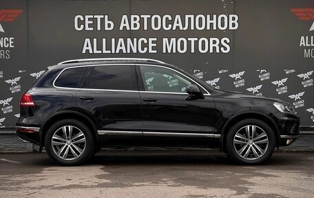 Volkswagen Touareg III, 2015 год, 2 320 000 рублей, 9 фотография