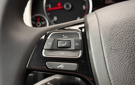 Volkswagen Touareg III, 2015 год, 2 320 000 рублей, 17 фотография
