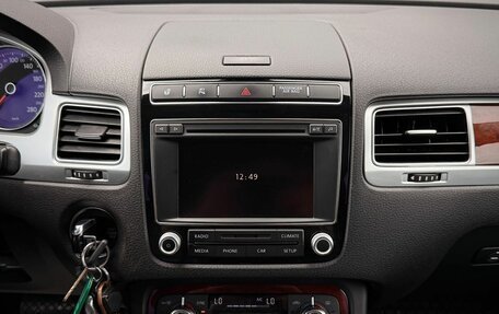 Volkswagen Touareg III, 2015 год, 2 320 000 рублей, 15 фотография
