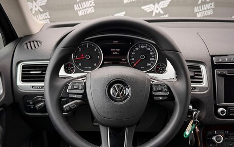 Volkswagen Touareg III, 2015 год, 2 320 000 рублей, 16 фотография