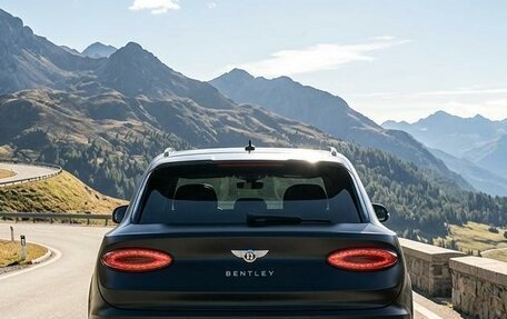 Bentley Bentayga I, 2025 год, 45 490 000 рублей, 2 фотография