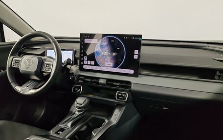 Toyota RAV4, 2026 год, 4 500 000 рублей, 11 фотография