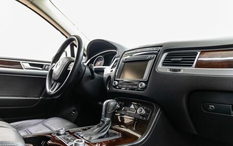 Volkswagen Touareg III, 2015 год, 3 098 000 рублей, 32 фотография
