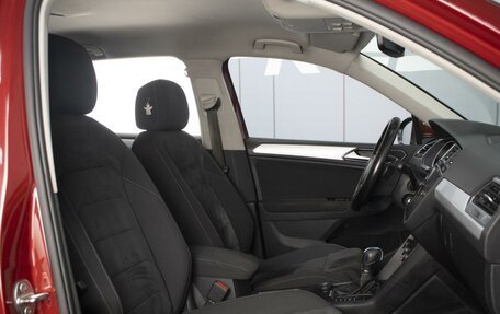 Volkswagen Tiguan II, 2017 год, 2 450 000 рублей, 7 фотография