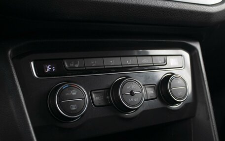 Volkswagen Tiguan II, 2017 год, 2 450 000 рублей, 18 фотография