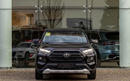 Toyota RAV4, 2025 год, 4 295 000 рублей, 2 фотография