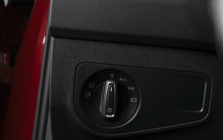 Volkswagen Tiguan II, 2017 год, 2 450 000 рублей, 16 фотография