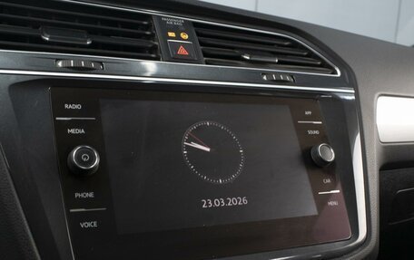 Volkswagen Tiguan II, 2017 год, 2 450 000 рублей, 19 фотография