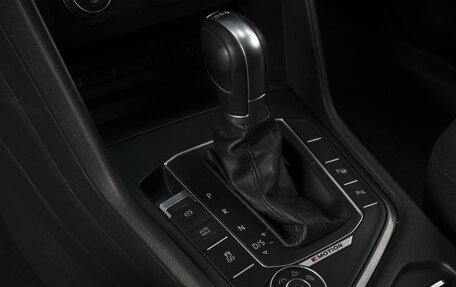 Volkswagen Tiguan II, 2017 год, 2 450 000 рублей, 15 фотография