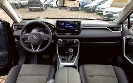 Toyota RAV4, 2025 год, 4 295 000 рублей, 16 фотография