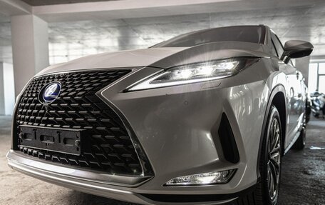 Lexus RX IV рестайлинг, 2021 год, 7 150 000 рублей, 5 фотография