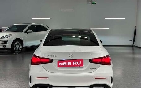 Mercedes-Benz A-Класс, 2023 год, 1 600 000 рублей, 5 фотография