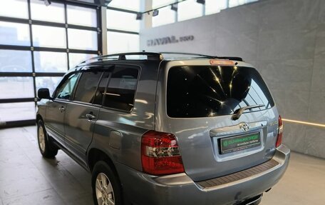 Toyota Highlander III, 2004 год, 719 000 рублей, 6 фотография