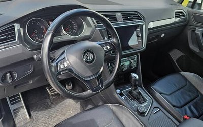 Volkswagen Tiguan II, 2020 год, 3 400 000 рублей, 1 фотография