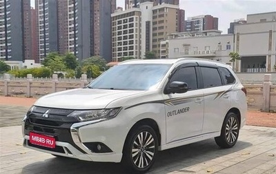 Mitsubishi Outlander III рестайлинг 3, 2021 год, 2 100 888 рублей, 1 фотография