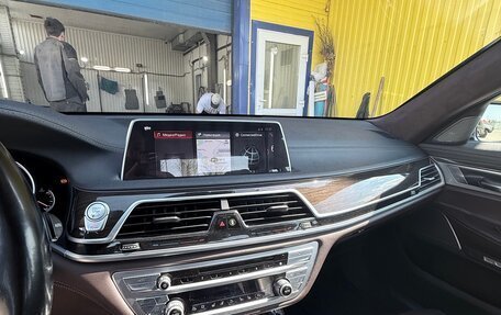 BMW 7 серия, 2016 год, 3 400 000 рублей, 8 фотография