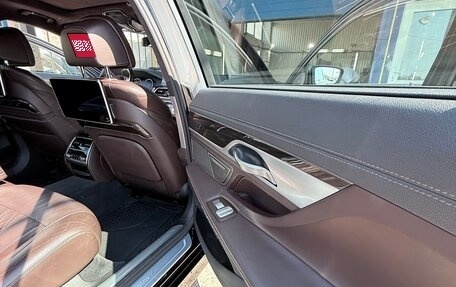 BMW 7 серия, 2016 год, 3 400 000 рублей, 15 фотография