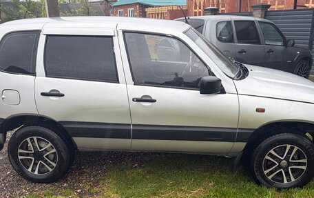 Chevrolet Niva I рестайлинг, 2004 год, 385 000 рублей, 6 фотография