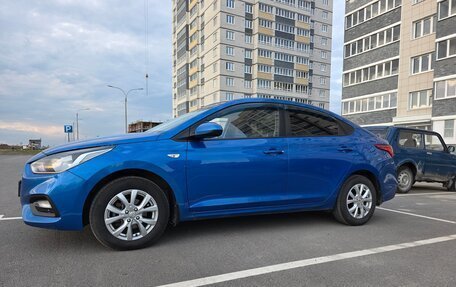 Hyundai Solaris II рестайлинг, 2017 год, 1 350 000 рублей, 3 фотография