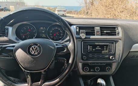Volkswagen Jetta VI, 2018 год, 1 950 000 рублей, 8 фотография