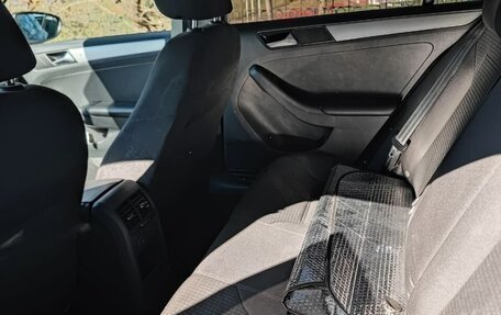 Volkswagen Jetta VI, 2018 год, 1 950 000 рублей, 9 фотография