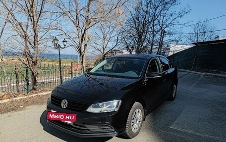 Volkswagen Jetta VI, 2018 год, 1 950 000 рублей, 2 фотография